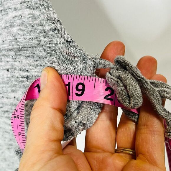 Emma & Sam Heather Gray Side Tie Linen Crop Tank Top - Picture 8 of 8